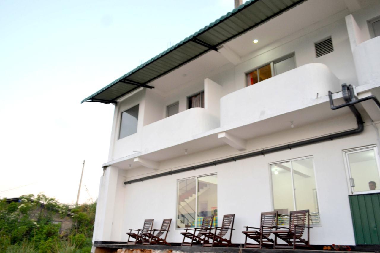 Olive Hill Top Hotel Haputale Exterior photo