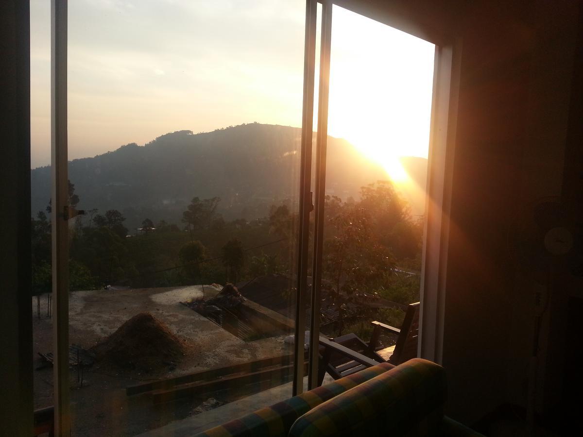 Olive Hill Top Hotel Haputale Exterior photo