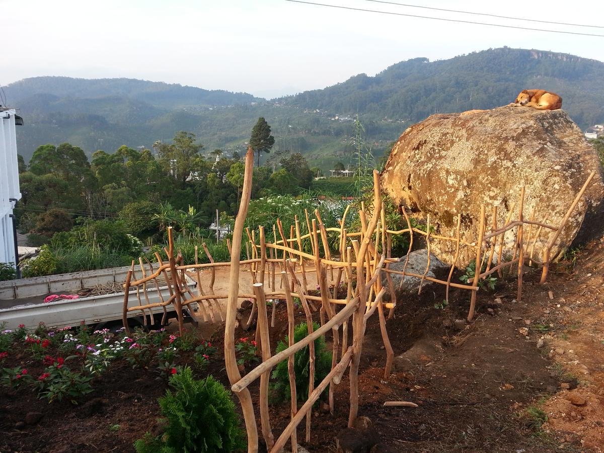 Olive Hill Top Hotel Haputale Exterior photo